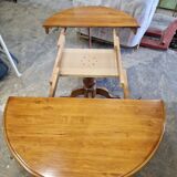 Extendable Round Table in Solid Oak – Classic Style &