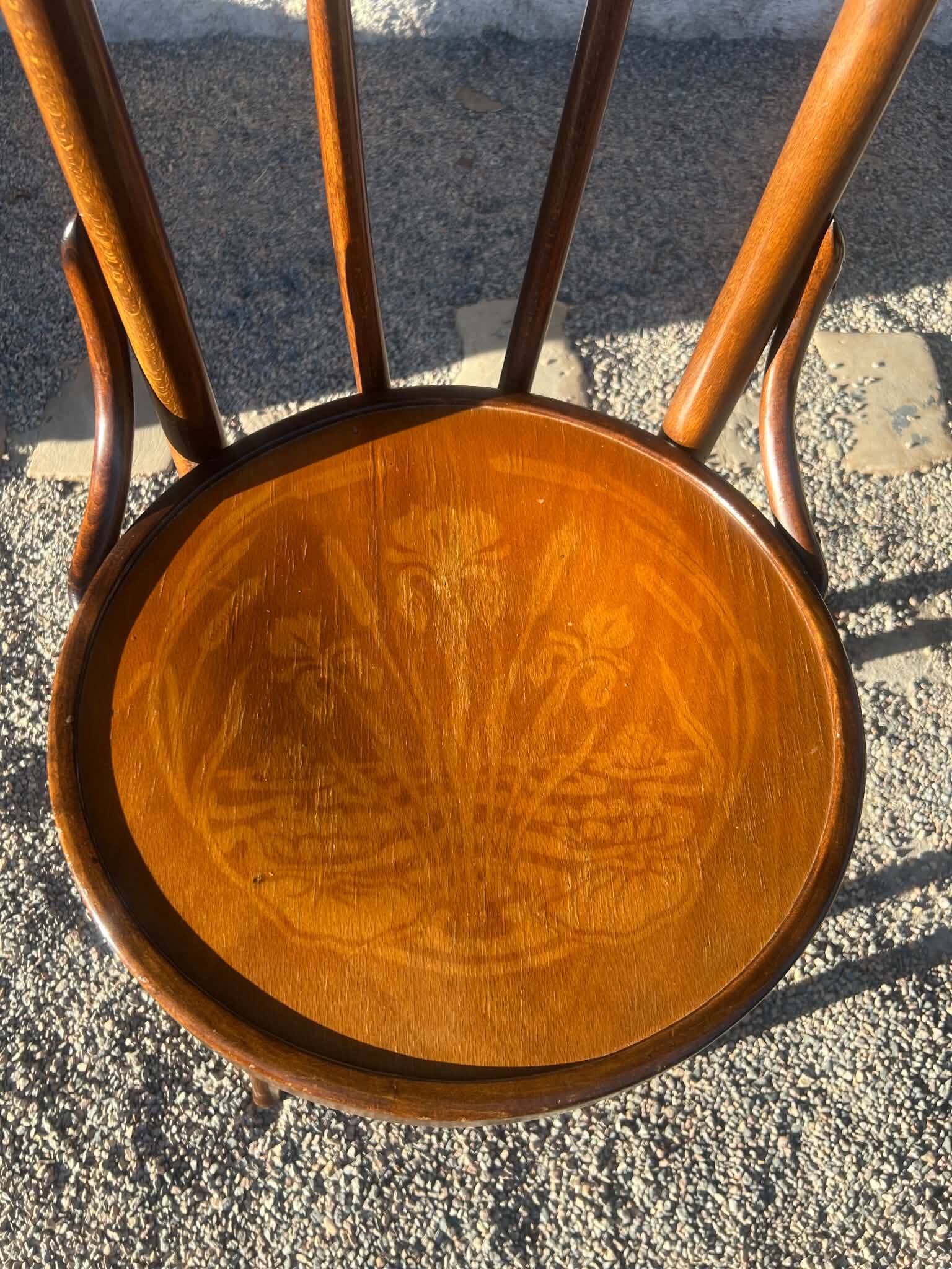 bistro chair