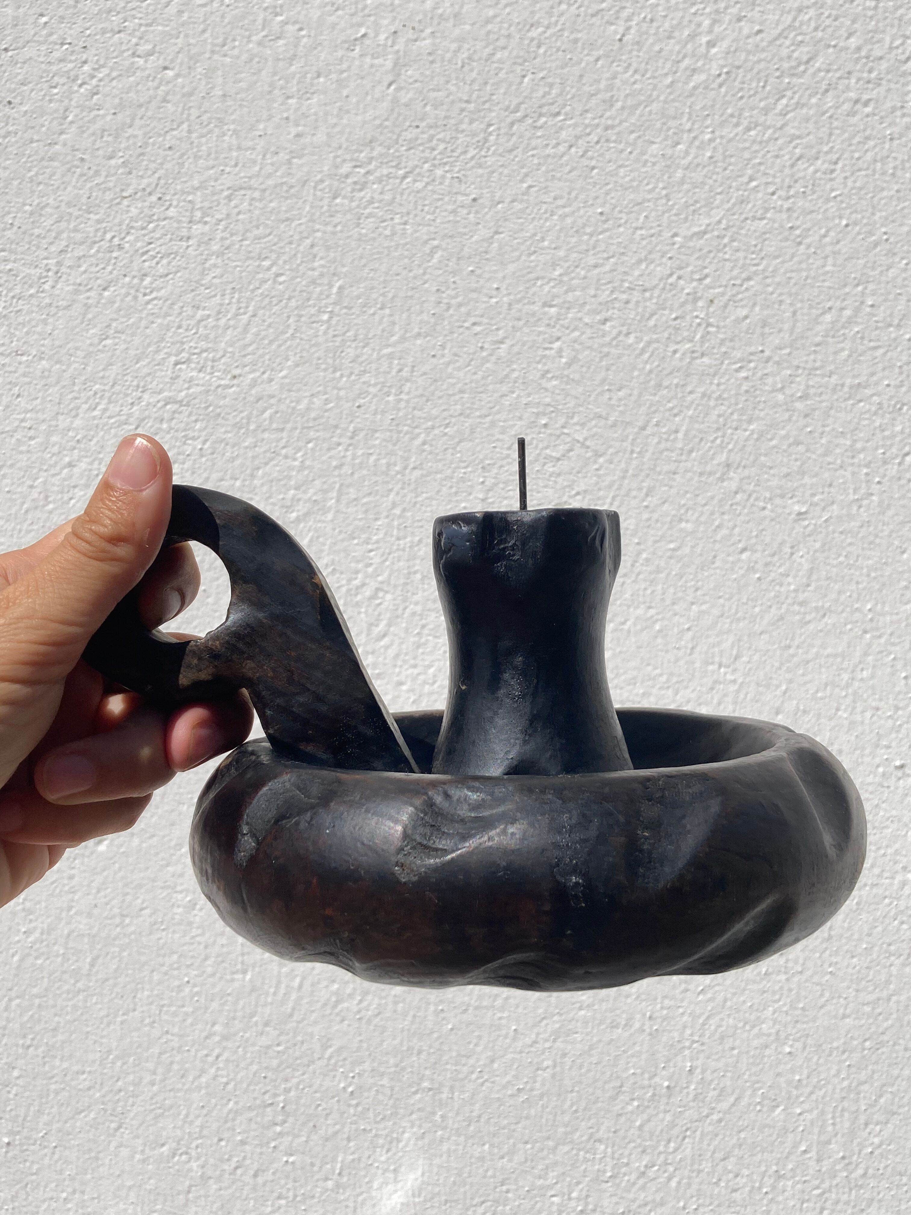 Brutalist solid wood candle holder 1960 Italy