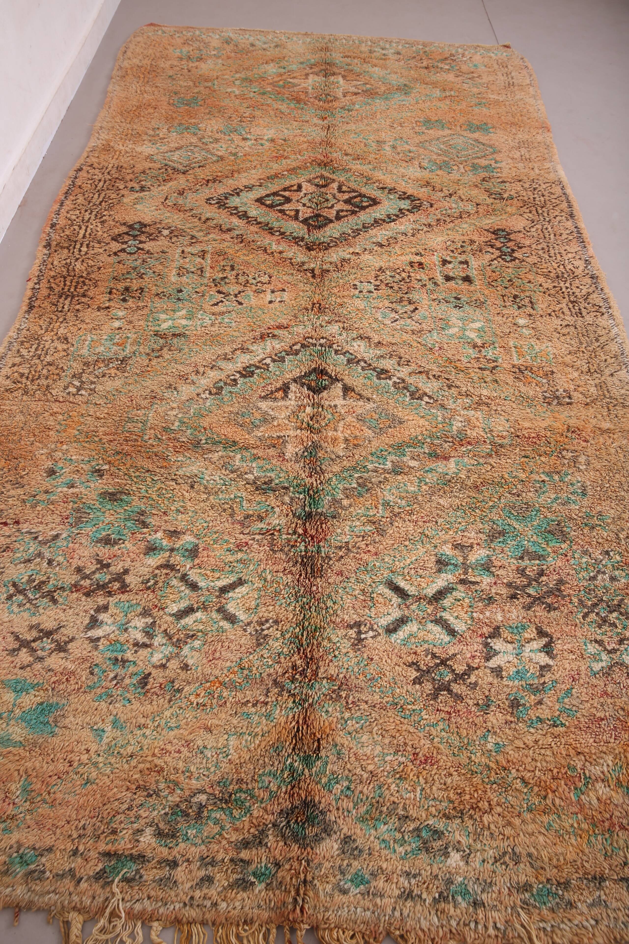 Peach Vintage Boujaad Rug 181 x 366 cm - Antique Rug - Berber wool rug