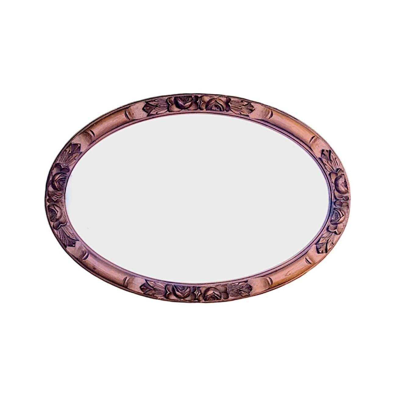 Ancien miroir ovale biseauté en bois sculpté - 69 cm