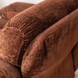 Pair of armchairs with wooden and metal structure and brown velvet covering
