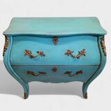 Small Louis XV style chest of drawers