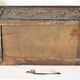 Coffre en bois sculpté bas reliefs artisanal XXème