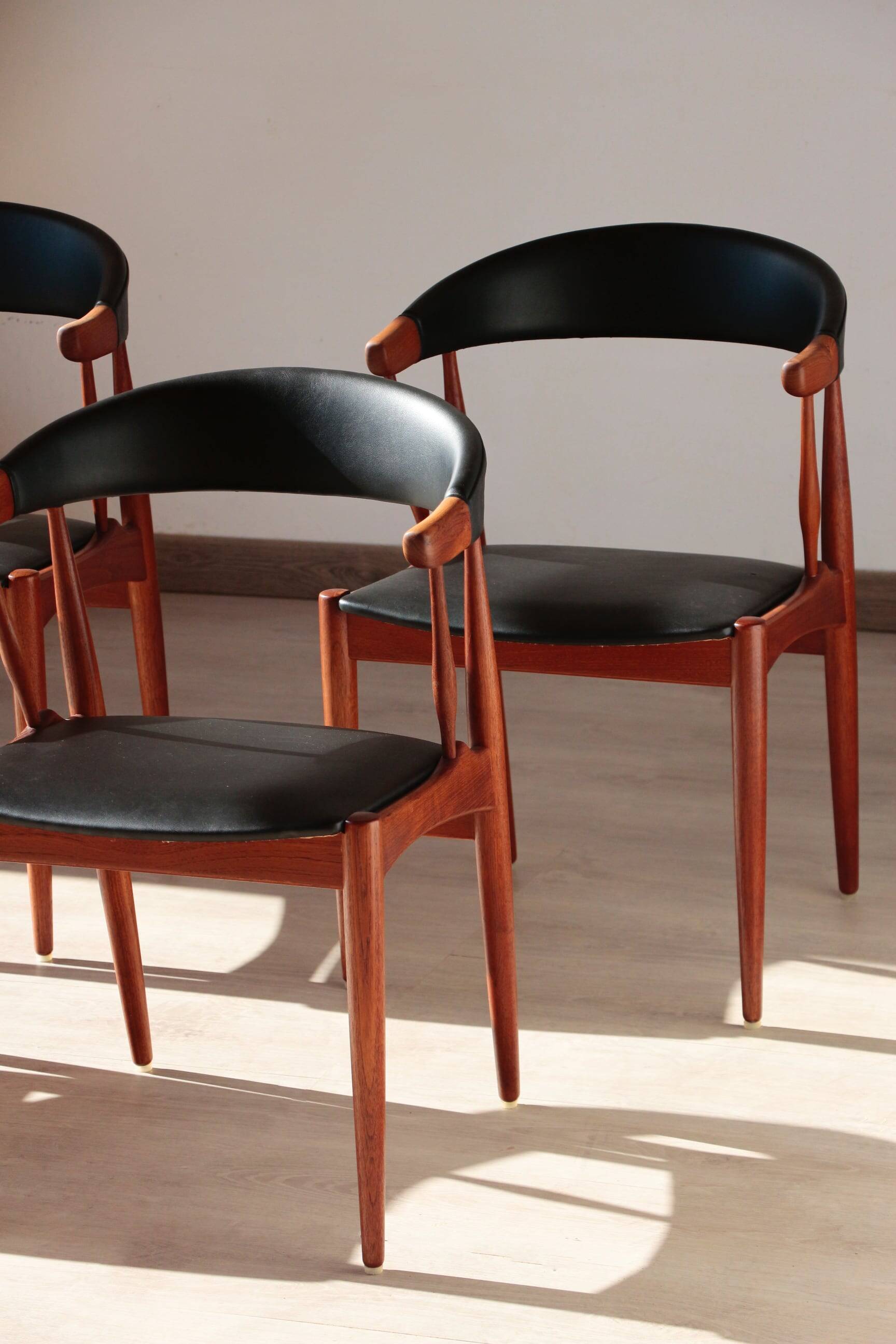 Set of 4 Johannes Andersen Scandinavian teak armchairs, 1960s