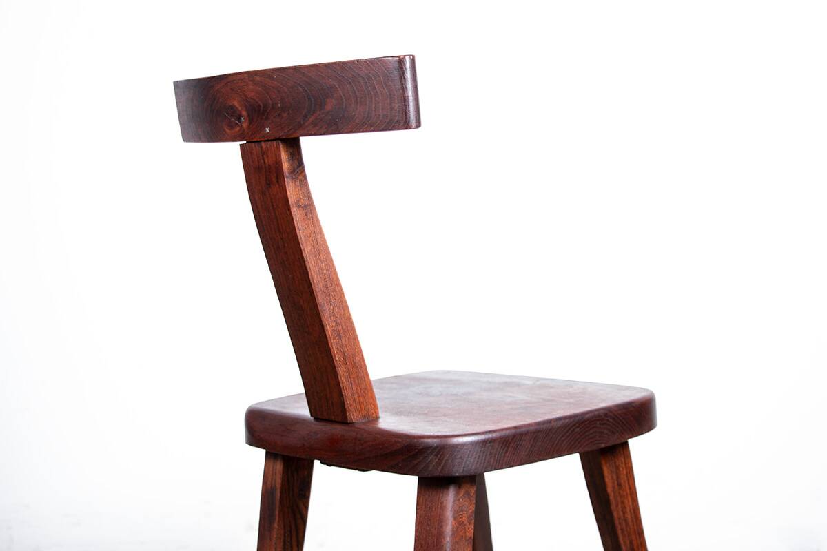 Set of 4 Scandinavian chairs in solid Elm, model T in the style of Olavi Hannin.