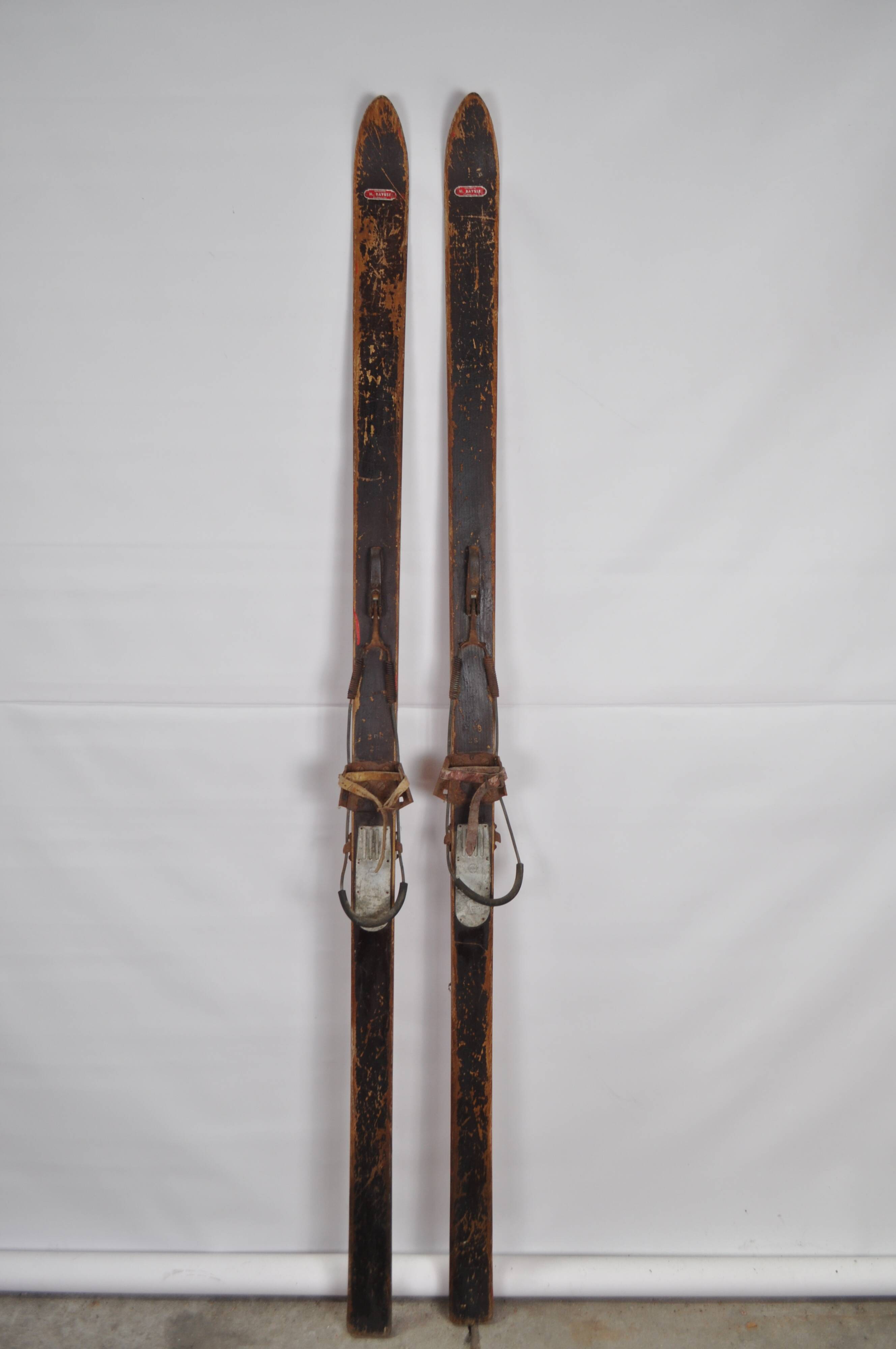Paire de ski en bois noir ramy
