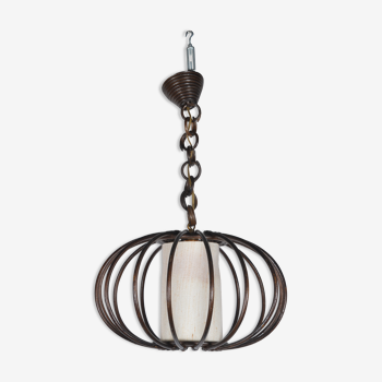 Black rattan suspension