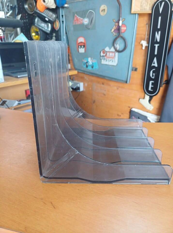 45 rpm vinyl record holder