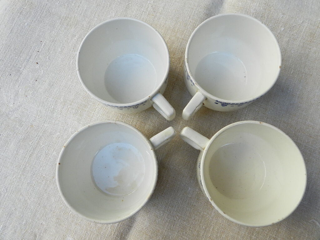 4 Coffee cups