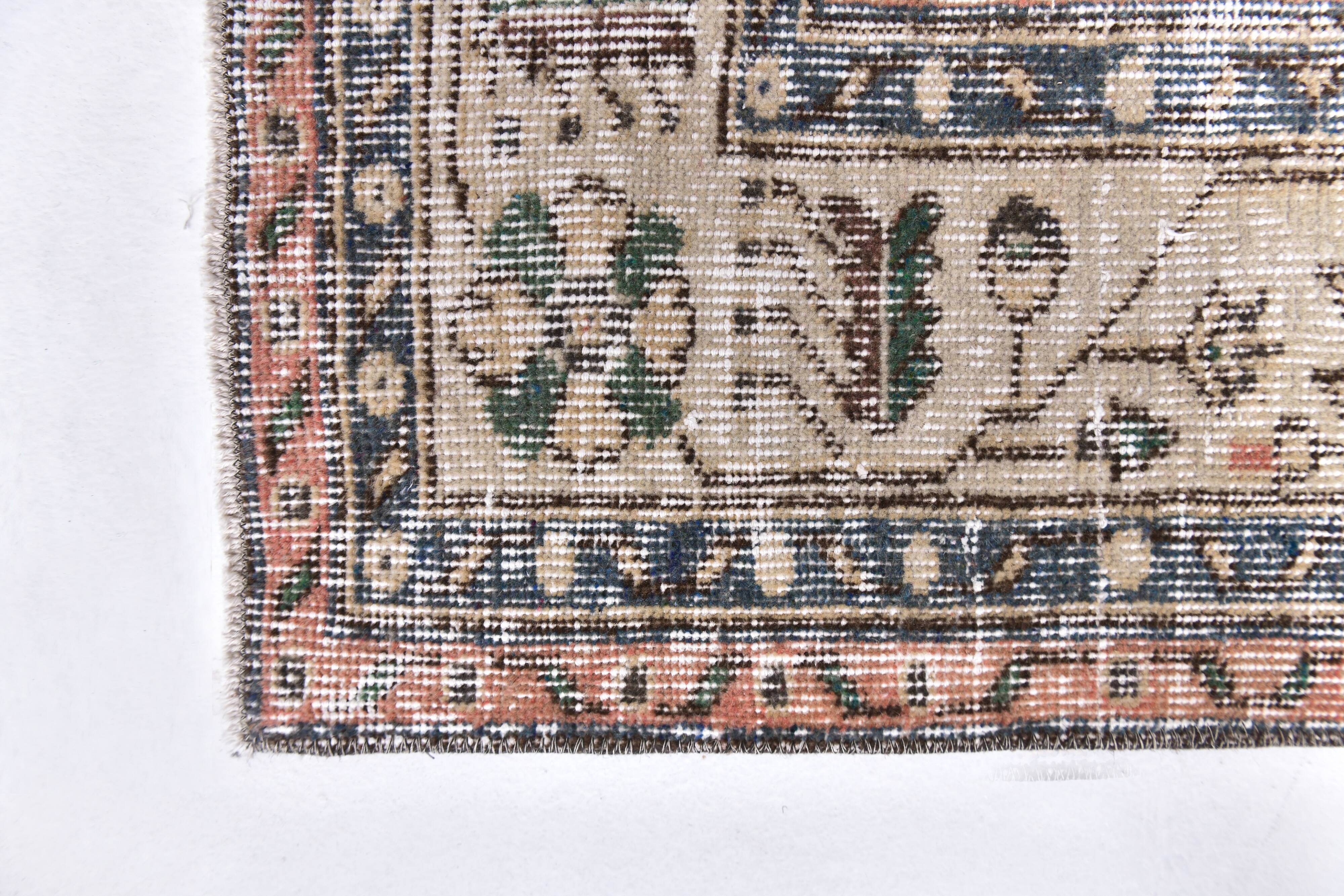 6x10 Floral Turkish Vintage Rug 199x309Cm SK 240627