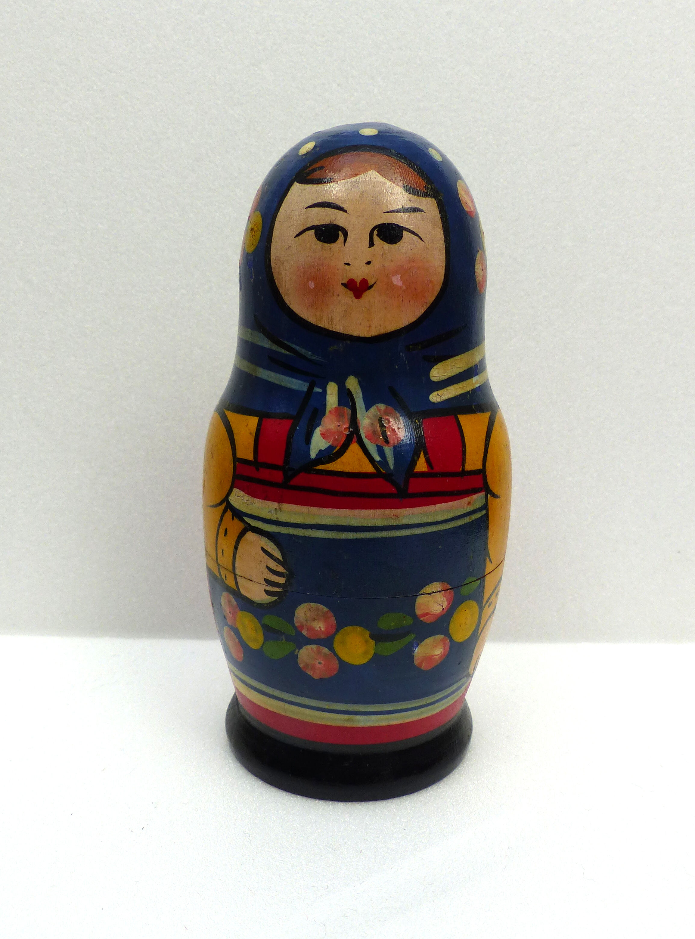 Set of 7 Russian dolls