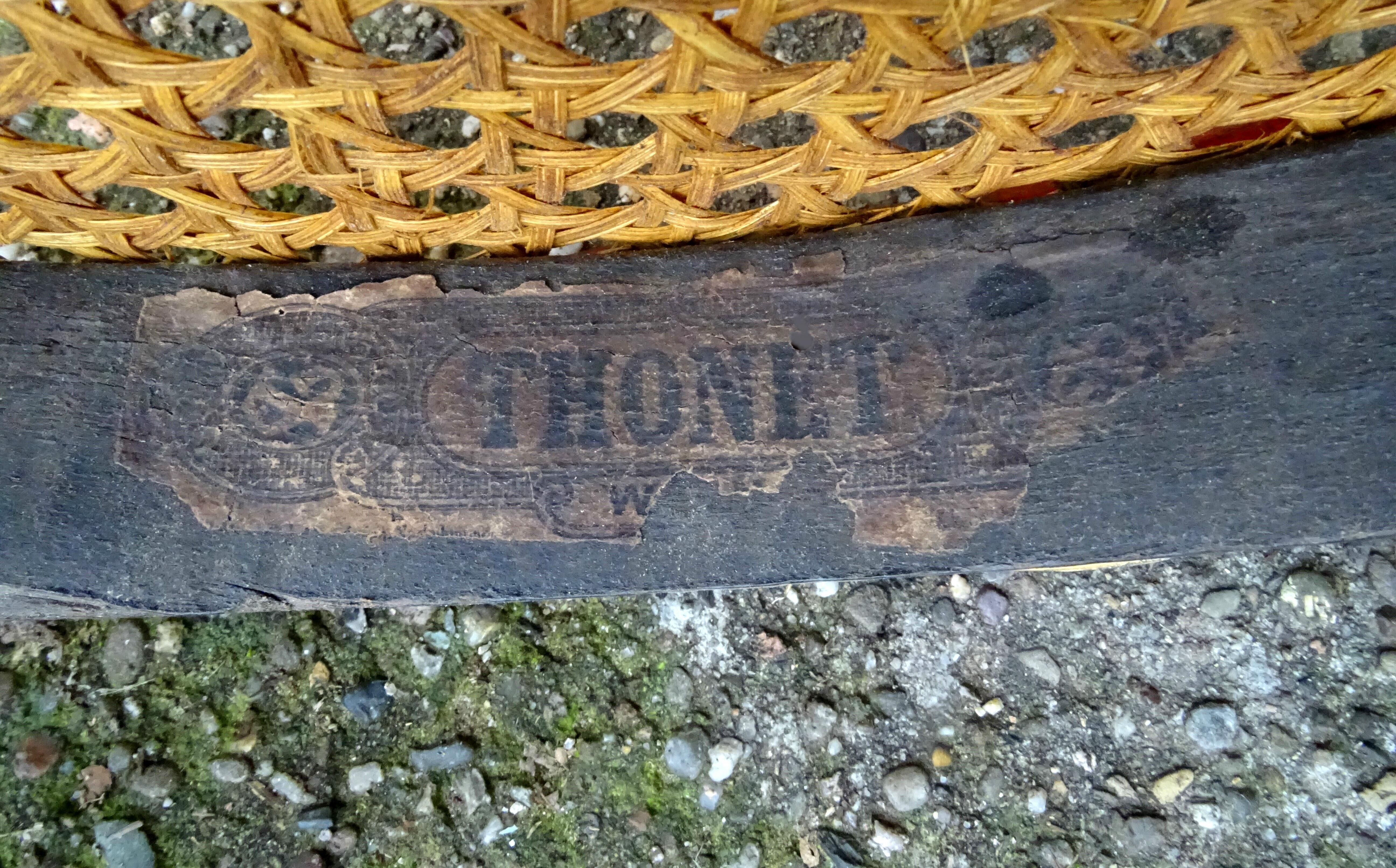 Chair Ca, 1890 Thonet N°20 "OMEGA"cannée, Bistrot