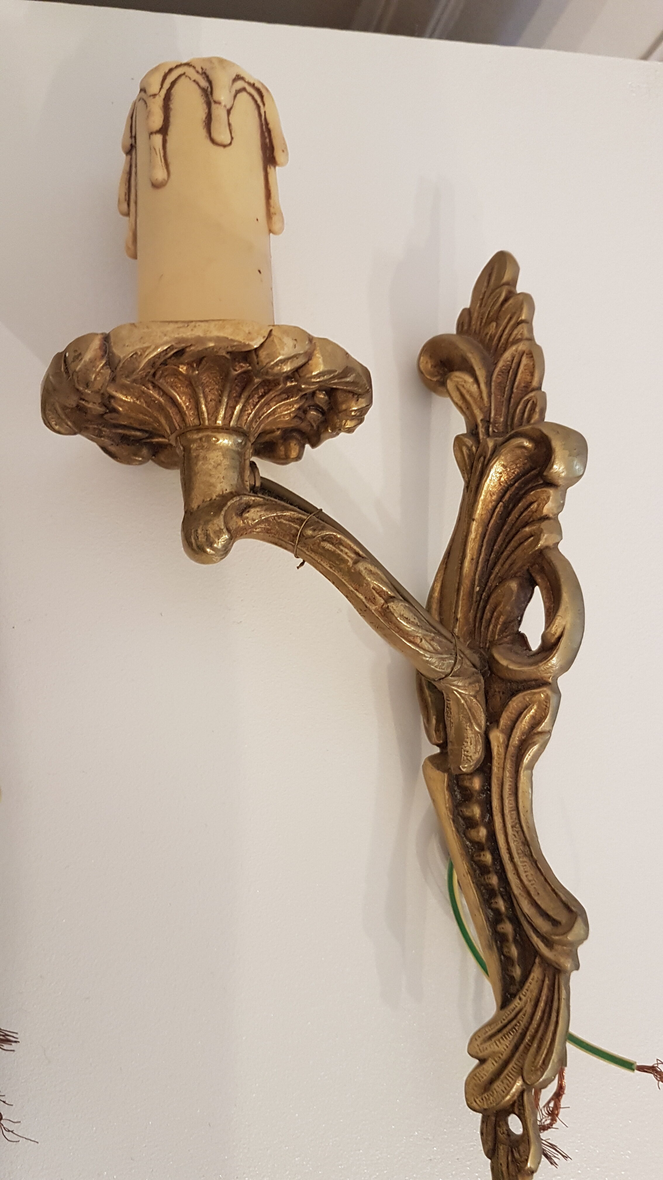 Pair of wall sconces Louis XV style