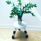 Tripod stool