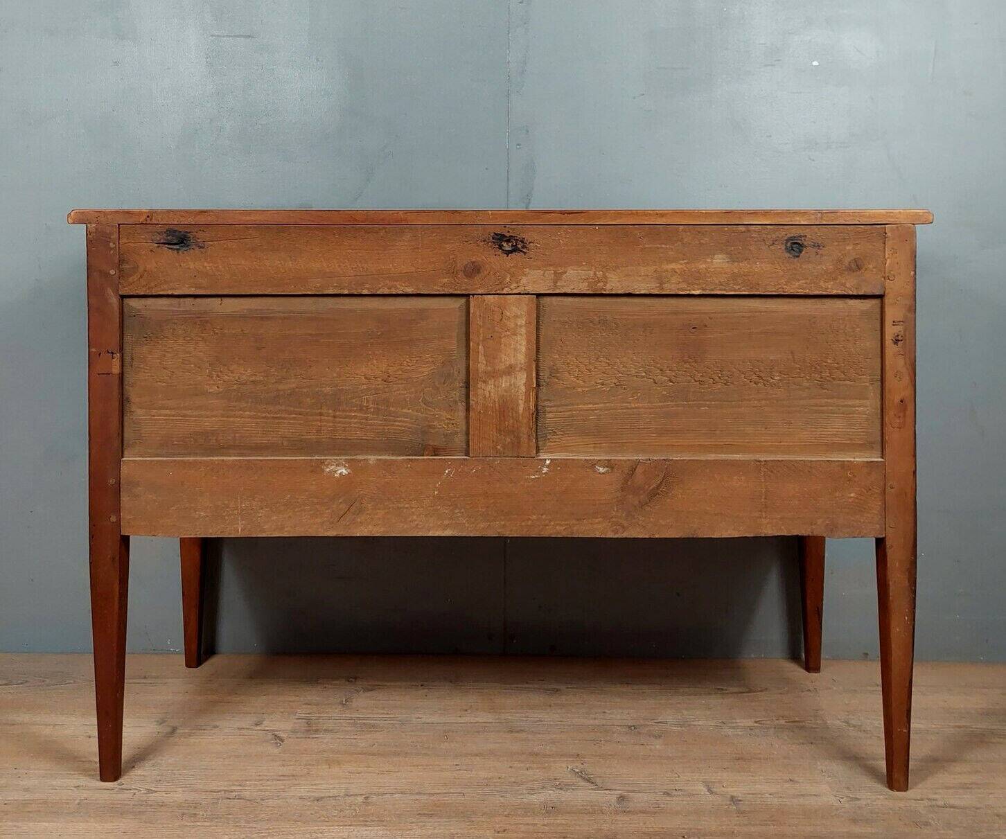 Louis XVI style chest of drawers in walnut circa 1800