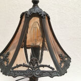 Ancienne lampe en plomb