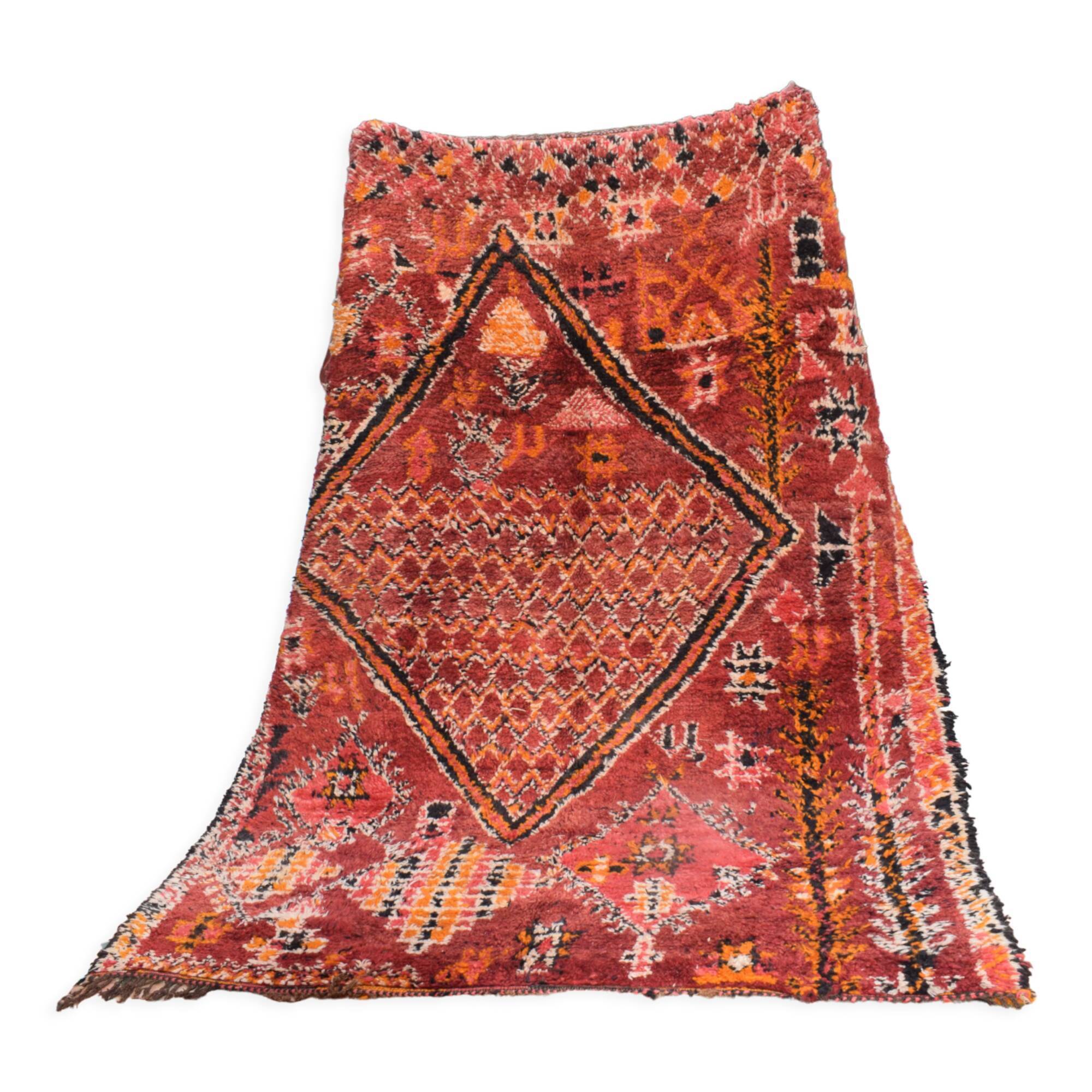 Moroccan Berber rug vintage atlas