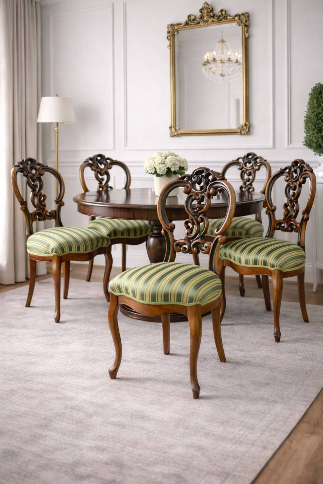 Chaises en noyer vintage vert clair, années 1890, ensemble de 5