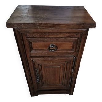 Meuble de rangement en chêne