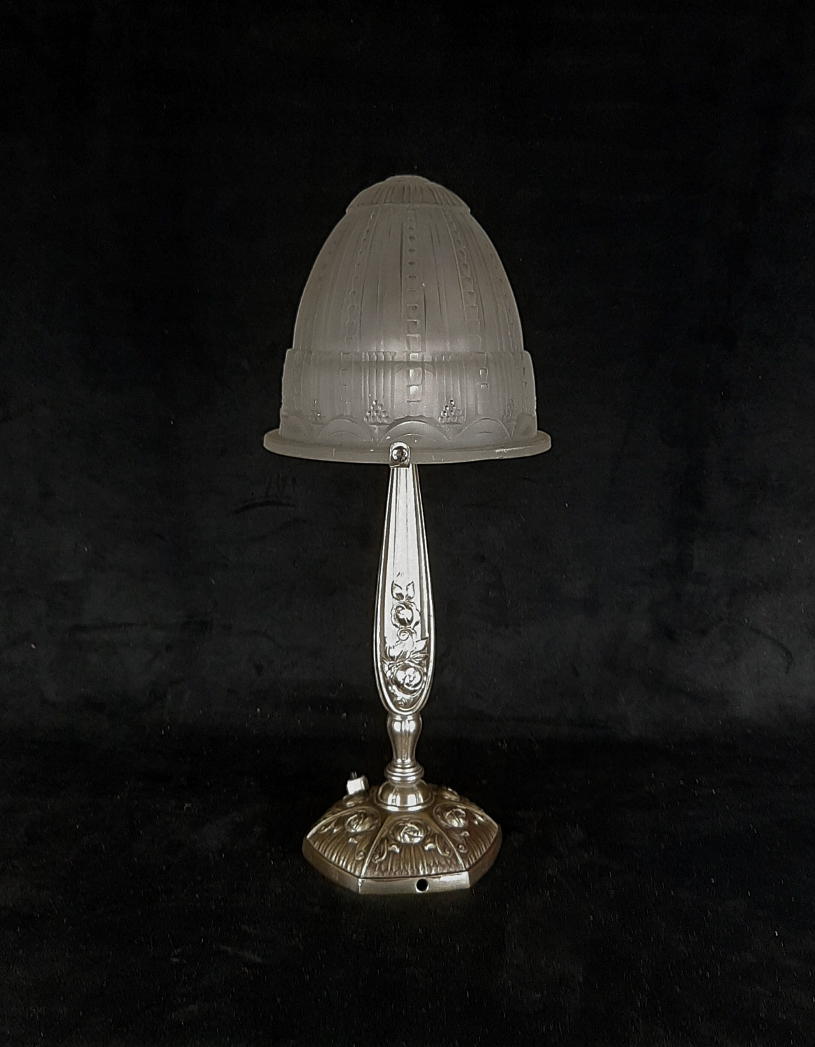 Art Deco period lamp signed MULLER Frères H 40cm