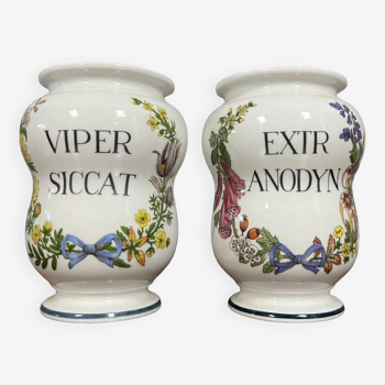 Deux pots de Pharmacie en porcelaine époque XXeme siècle vers 1900-1920