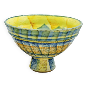 Large bowl on pedestal in pure Provencal style