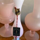 Trio de vases soliflore opaline et verre