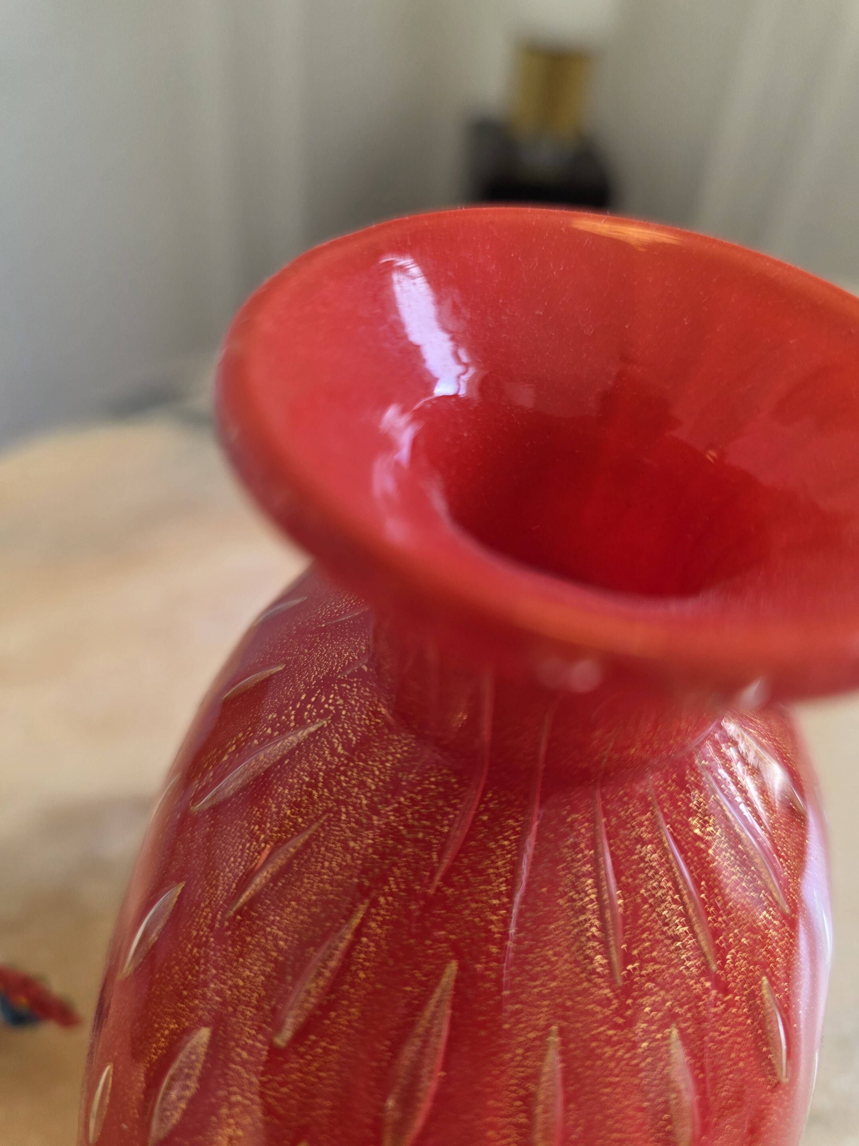 Red ball vase in Murano blown glass – Italy 1970s