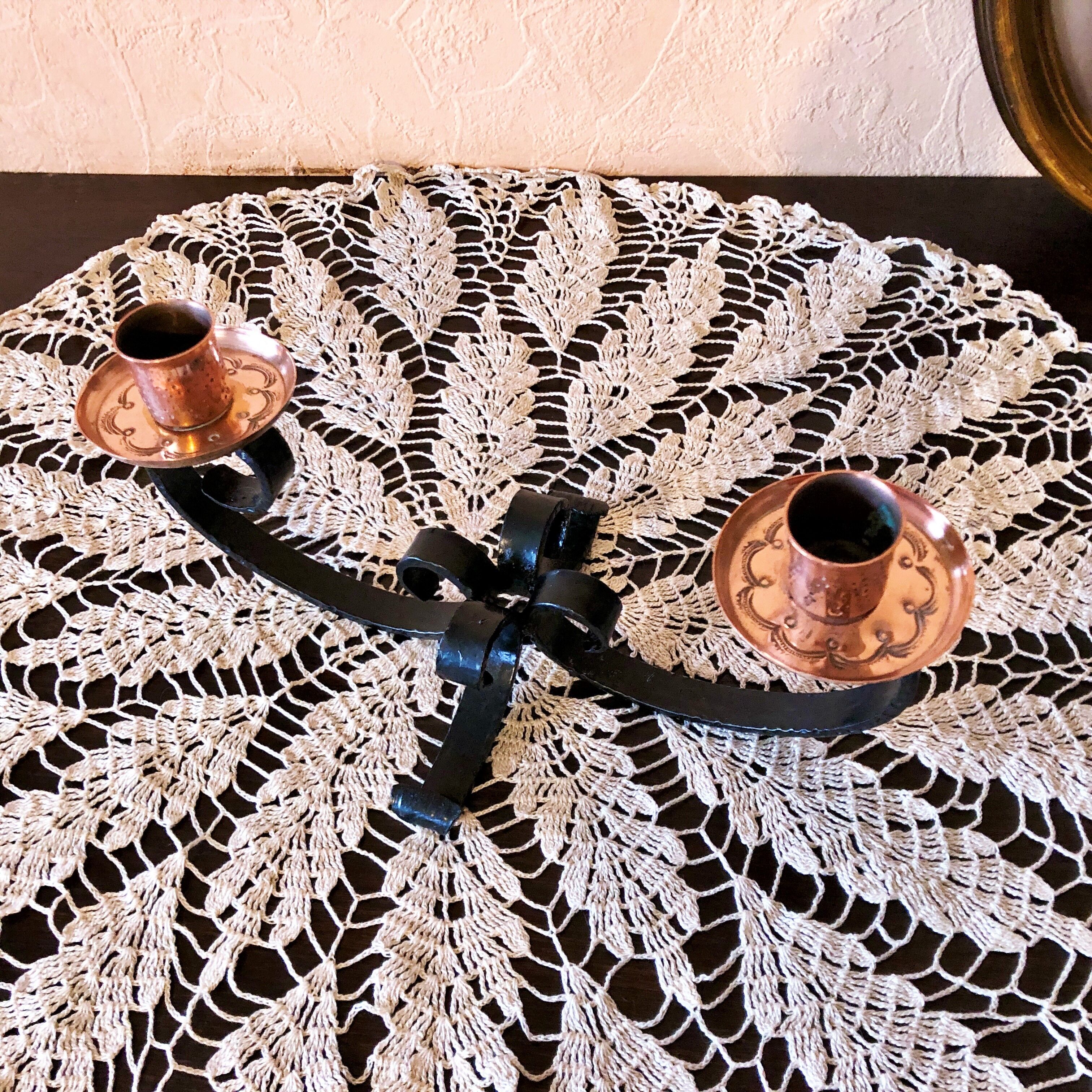Bougeoir chandelier artisanal fer forgé et cuivre rouge ciselé