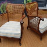 English canine armchair