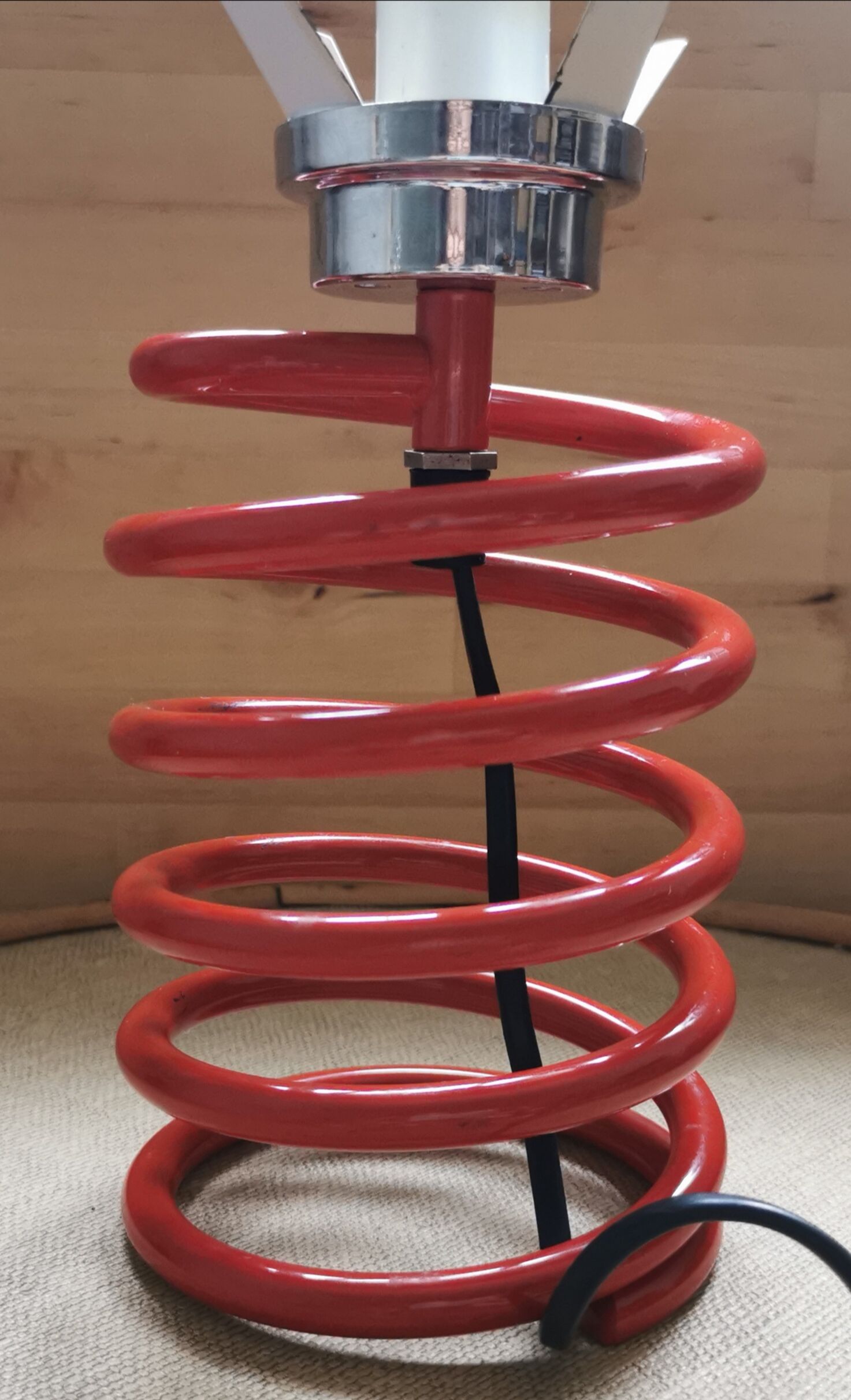 Red spring lamp foot
