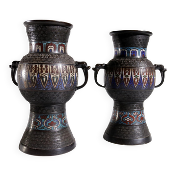 Pair of Japanese bronze cloisonné vases – 19th century