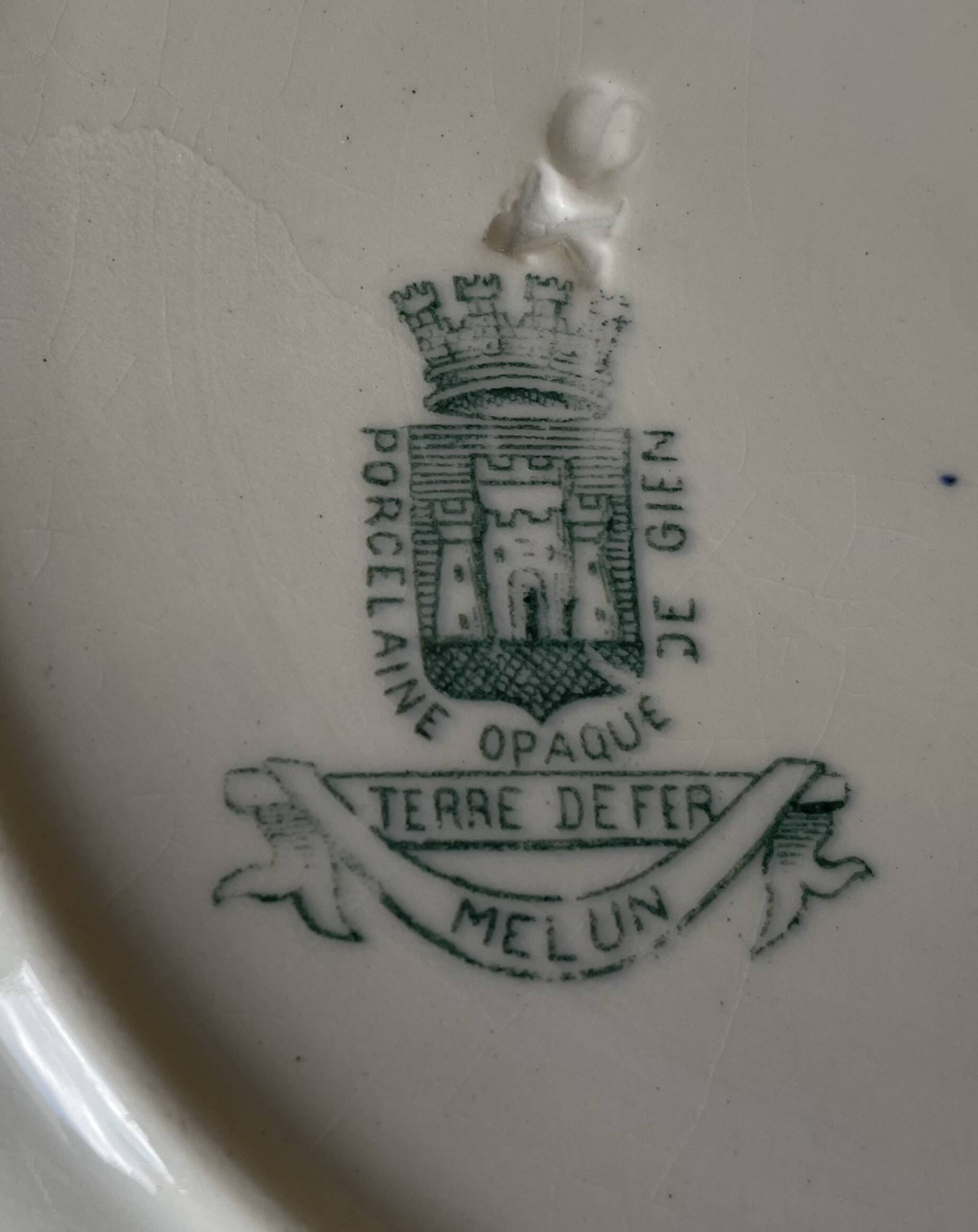 6 antique deep plates in Gien earthenware