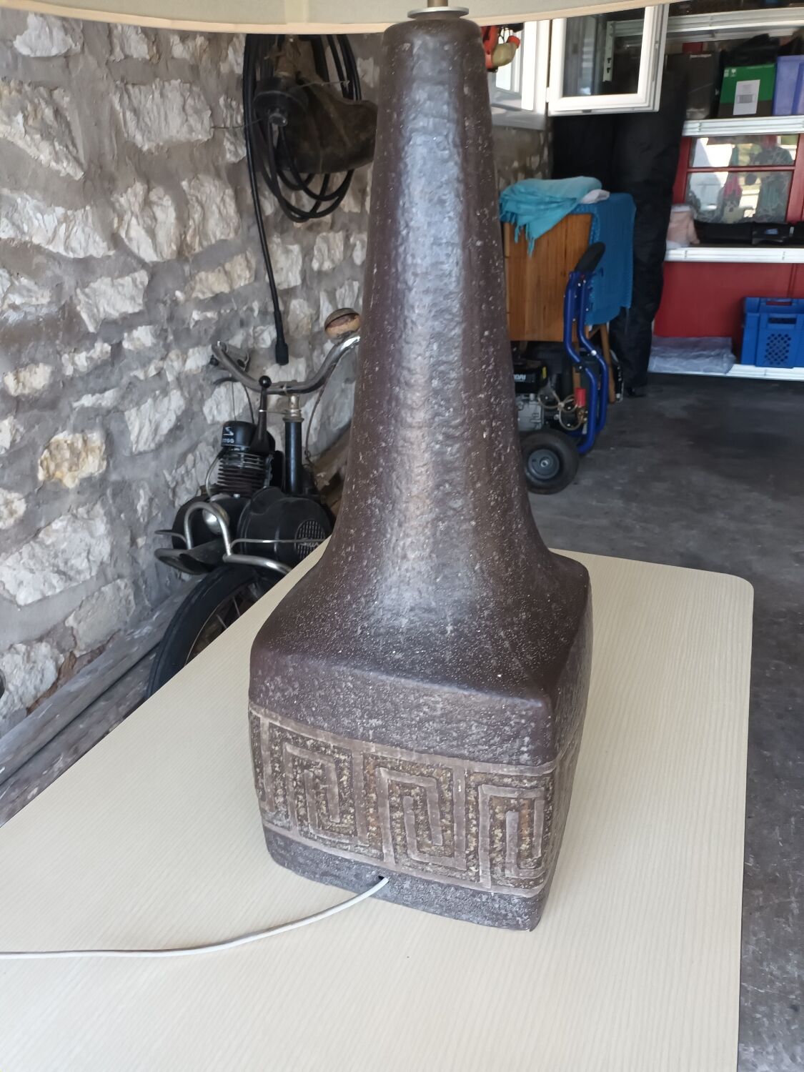 Scandinavian style lamp