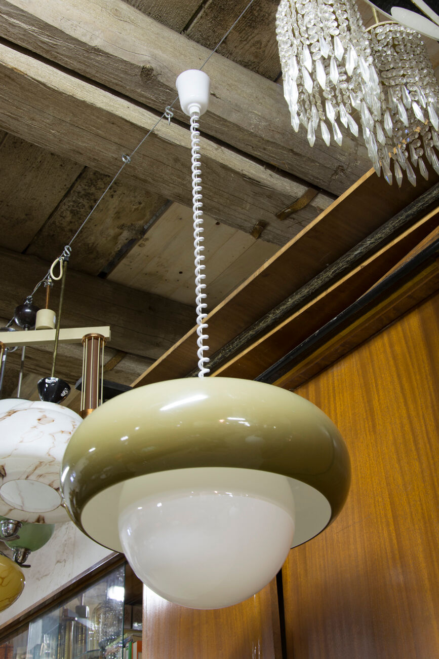 Suspension Harvey Guzzini space age 1970 Italy