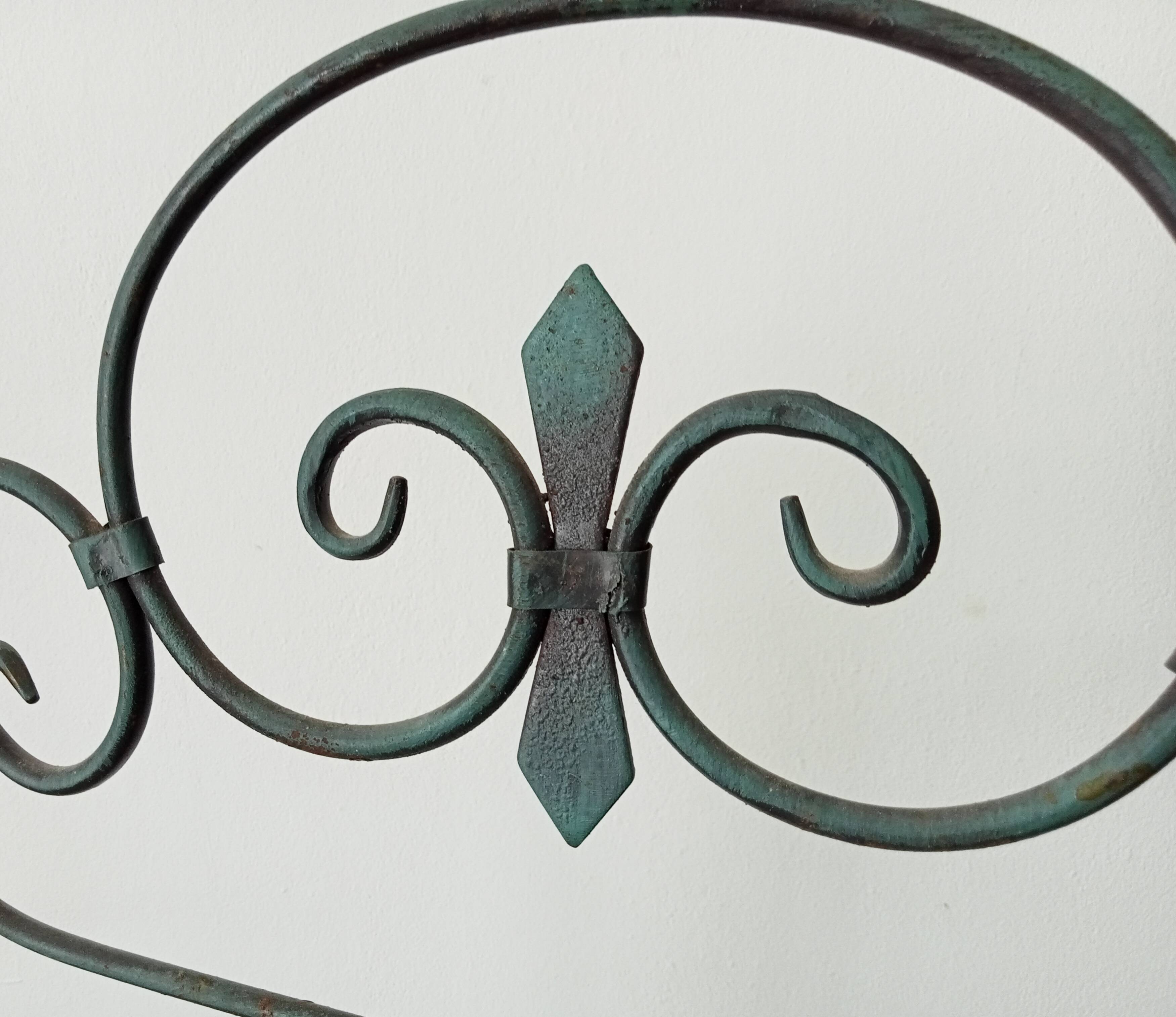 Vintage wall or table shelf in wrought iron and rattan
