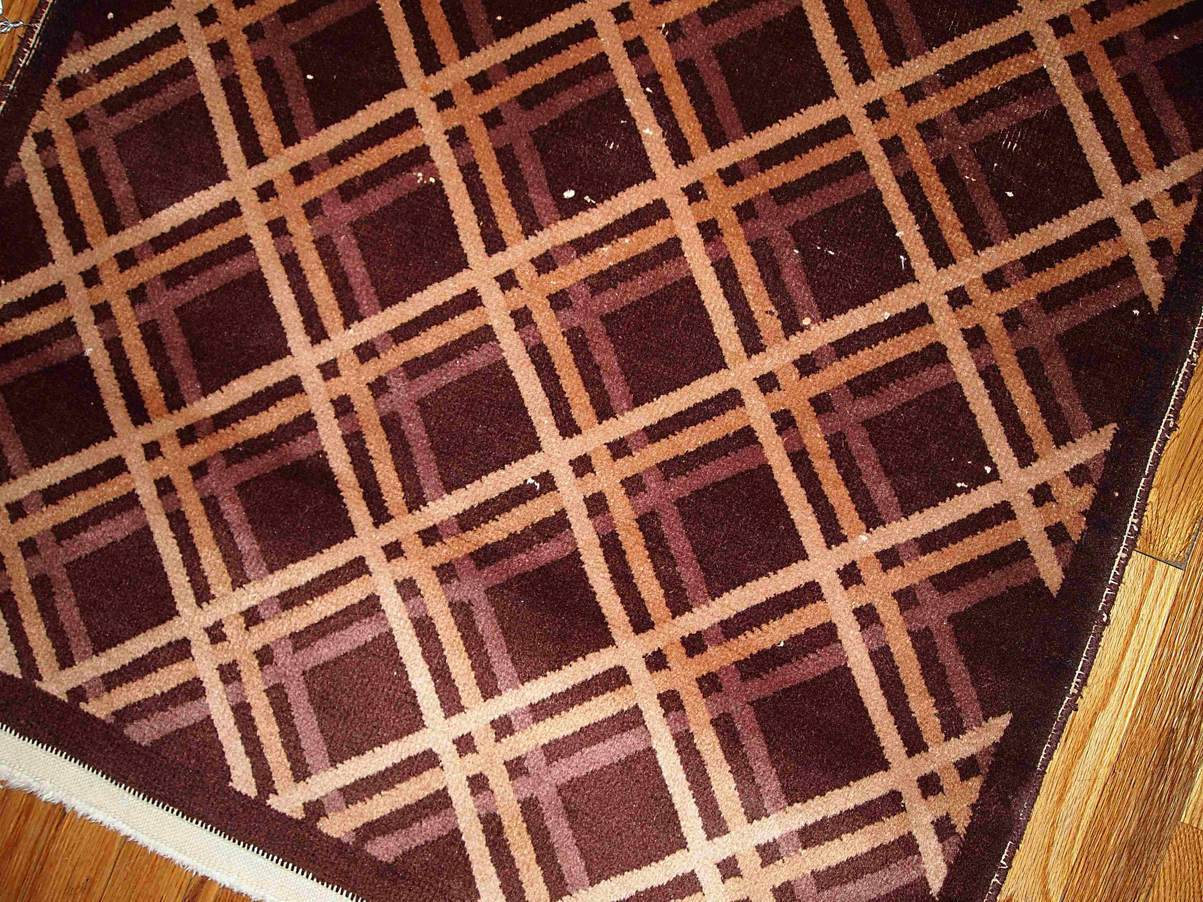 Carpet old Chinese art deco is 91cm x 150cm hand 1920 s