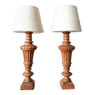 Paire de lampes en bois tourné médicis