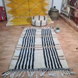 Handmade wool Berber rug 150 X 100 CM