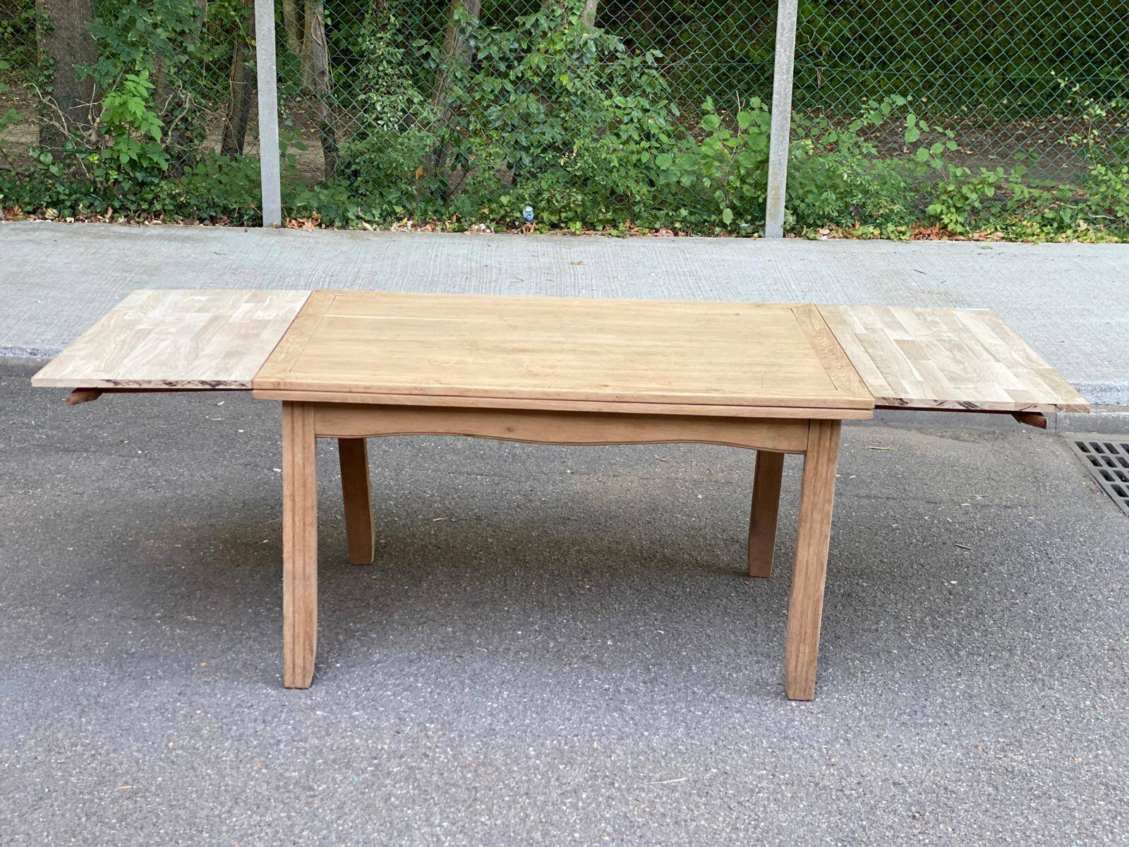 Extensible farmhouse dining table stripped in raw solid oak 1950