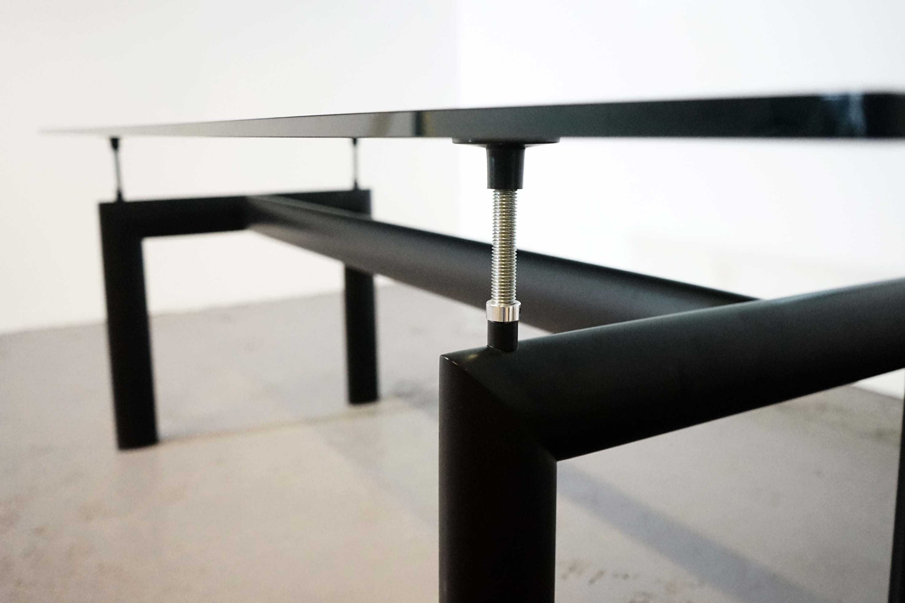 LC 6 table by Le Corbusier