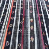 Tapis décoatif Kilim fait à la main