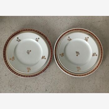 Set of 4 vintage porcelain plates