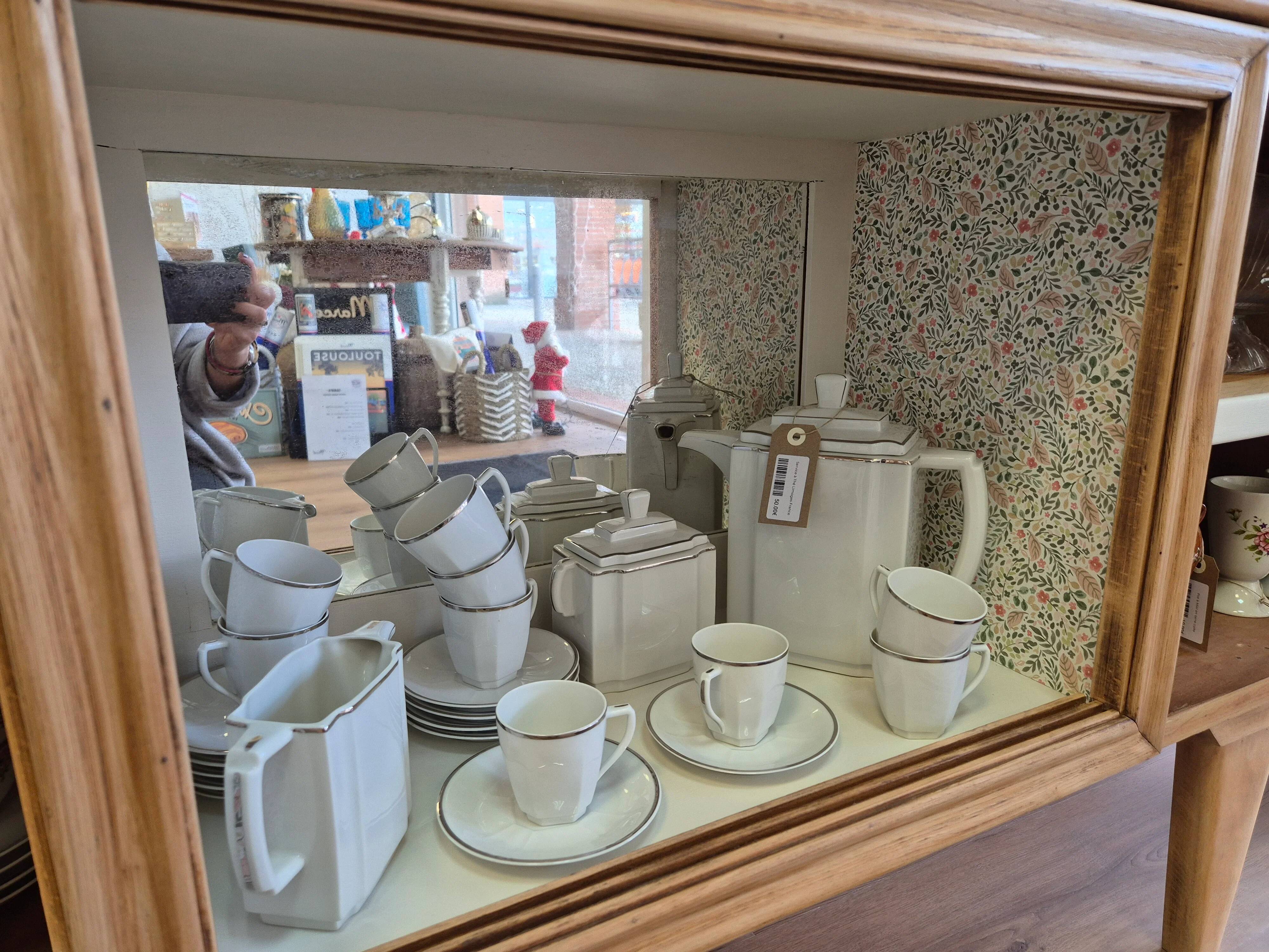 Fully restored buffet