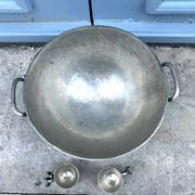 French pewter punch bowl set with 10 cups and ladle – grapevine Etain