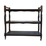 Service with tinted wooden wheels