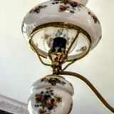 Lustre à lampes à pétrole trois branches