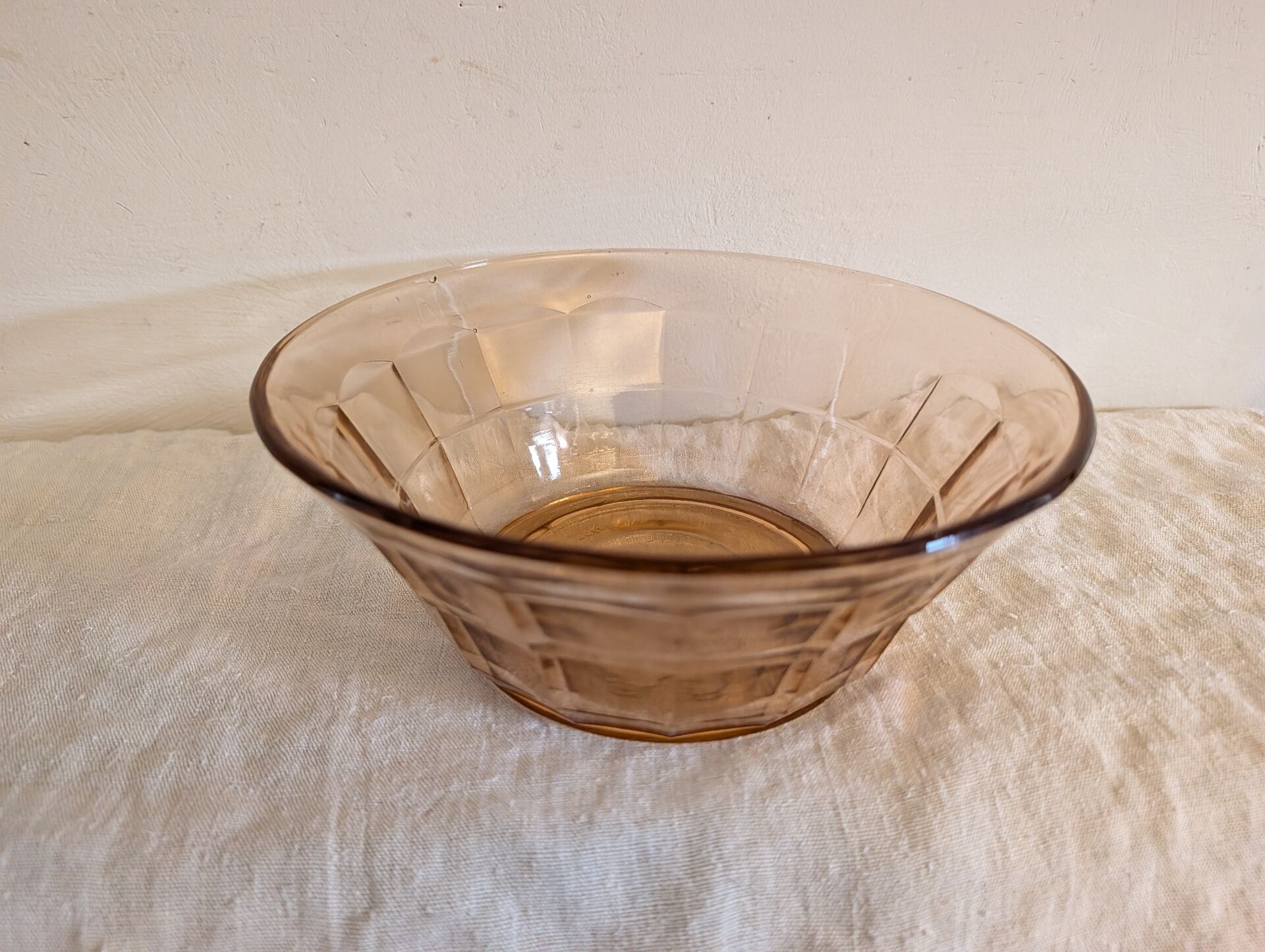 Amber light 1940s–50s – Salad bowl & serving plate
