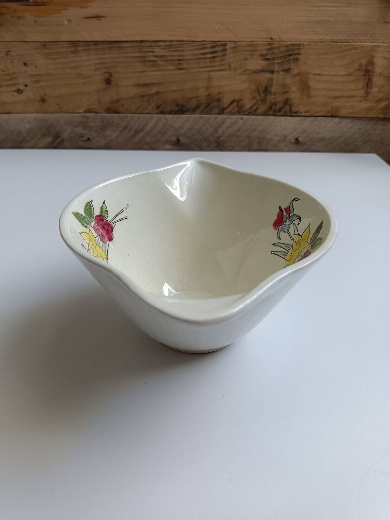 Saucière ancienne Ceranord Saint Amand à fleurs